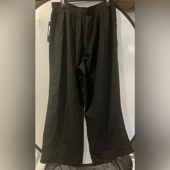 Briggs New York Black Straight Leg Pants - Picture 4 of 4